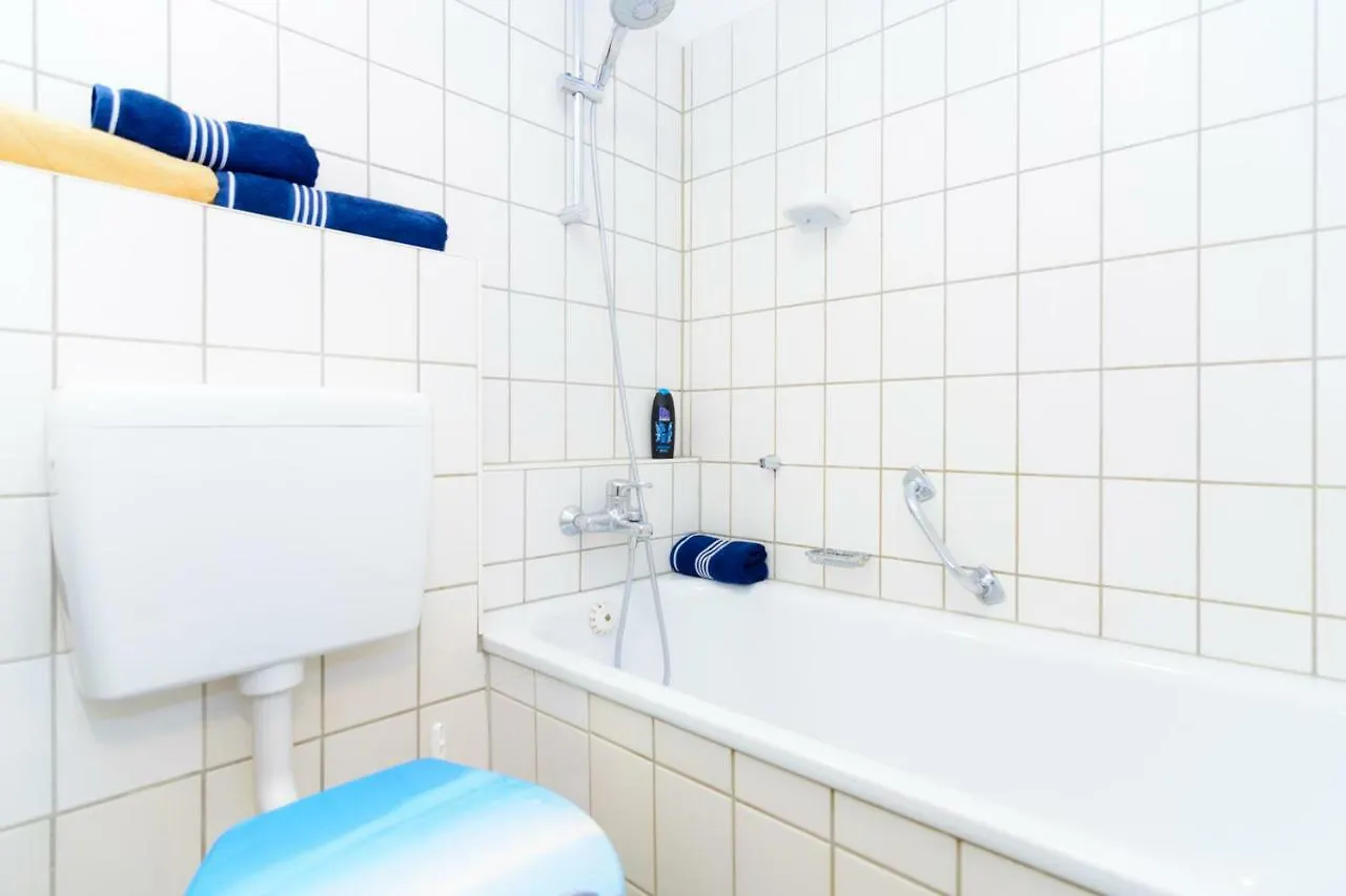 Private Apartments Close To Subway Neurenberg
